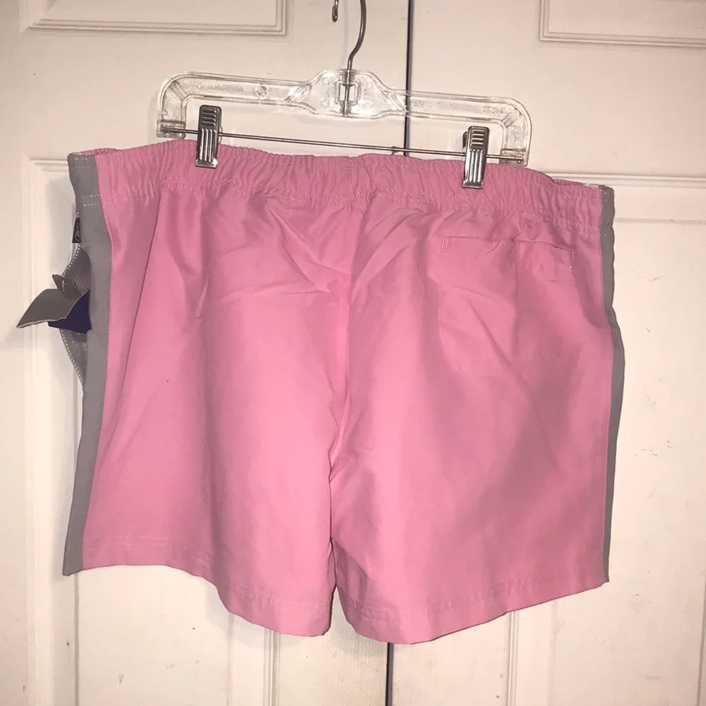 NWT Women’s Reebok Shorts - Picture 7 of 9